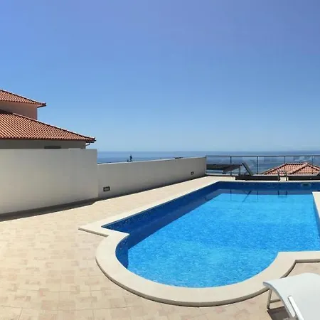 Sea House *